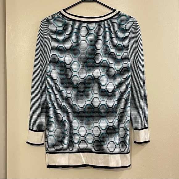 ST. JOHN Geometric NWOT Jacquard Crew Neck Knit Sweater - Picture 3 of 8